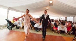 Bride And Groom Dancing — Party Supplies in Wagga Wagga, NSW